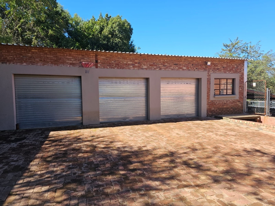 4 Bedroom Property for Sale in Rietfontein A H North West